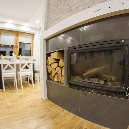 "Miedzy Gruszka A Sanem" Apartment Lesko Luaran gambar